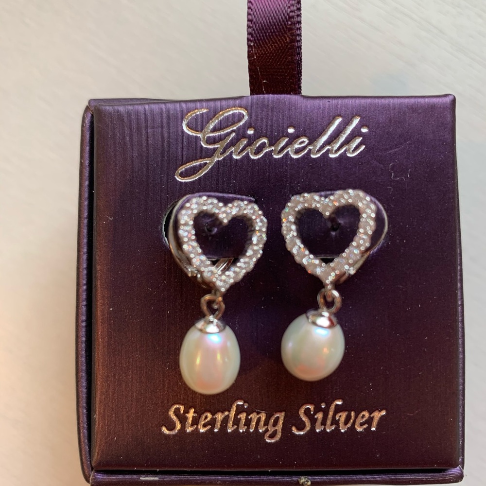 GIOVIELLI Heart CZ pear drop earrings